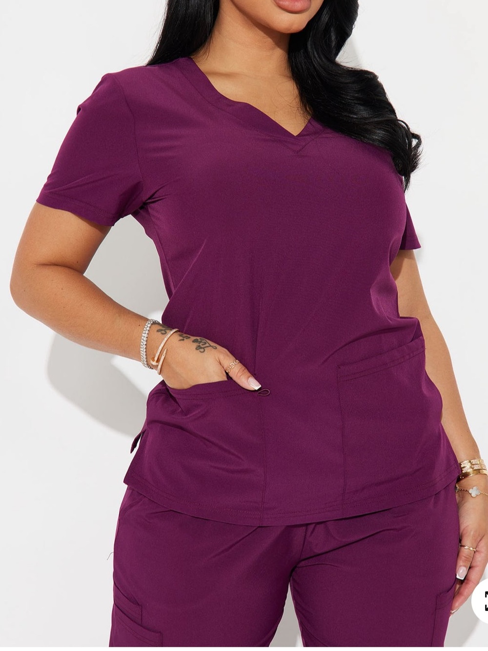 SCRUB TOP
